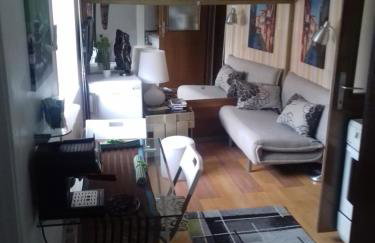 APARTMENT " Studio Green " free parking, self check-in - Foto 8