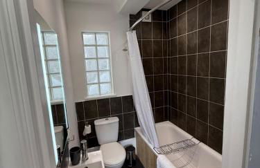 Modern Town Centre Flat - Foto 10