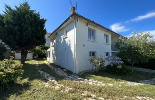 Maison indépendante avec 6 chambres proche du tram A - Foto 4