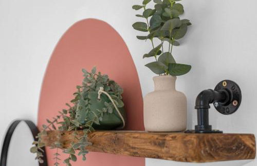 Free Parking - Central - Sleeps 6 - 2 Bedrooms - Foto 35