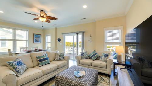 Emerald Isle Getaway with Decks and Beach Views! - Foto 3