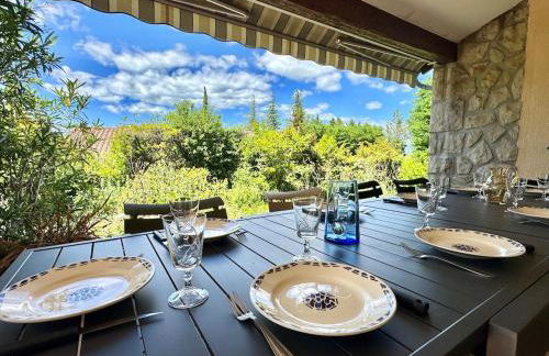 Grande maison au cœur de l'Ardèche 12 personnes - Photo 1