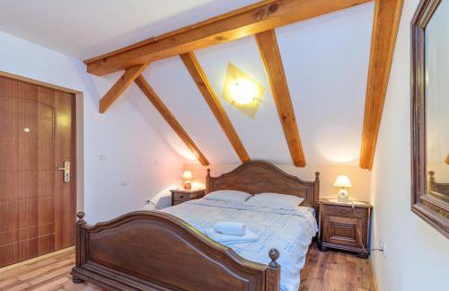 Chalet Zavrh with Private Heated Pool - Foto 70