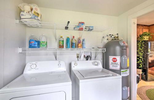 Restored 1920s Cottage on 1 Acre with Fire Pit - Foto 17