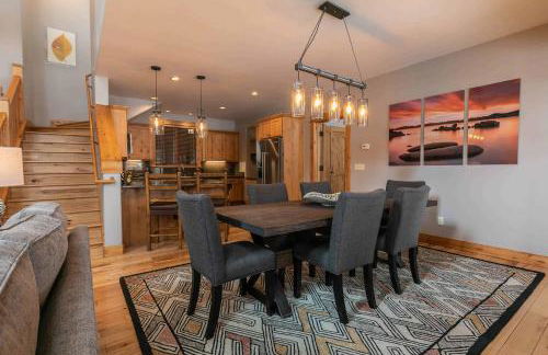 The Cottages - Ski Shuttle, Ski Valet - 3-Bedroom - Photo 14