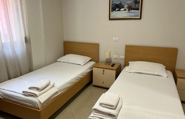 Thoma's K Studios - Photo 18