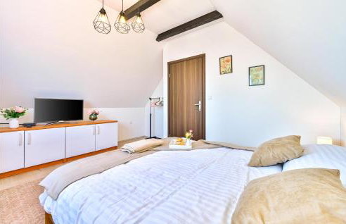 2 Bedroom Amazing Home In Seketin - Foto 23