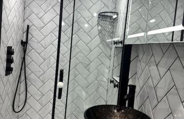 Casa Marina- 4 bedroom house with garden and balcony - Photo 9