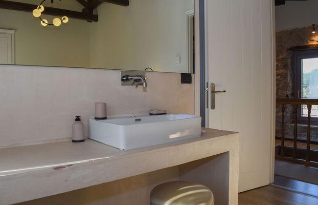 Secluded Mountain Refuge - Theonimfi Paradise Gem - Foto 20