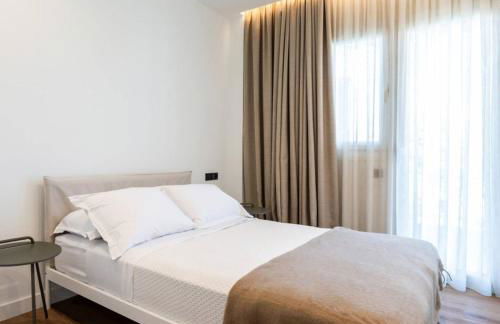 2-BD Luxury Apt Sea View Balcony near the beach - Foto 3