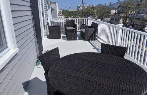 Lux 3 Bd - Perfect & Parking & Massive Patio - Foto 26