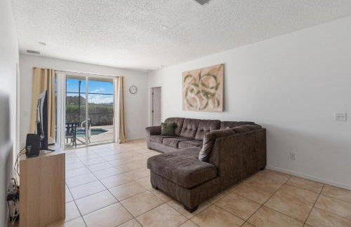 5/3 Pool Home Located in Sunset Ridge Community! - Foto 23