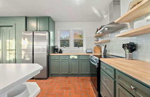 The Clifftop Perch, 70ft above the dry Blanco - Foto 25