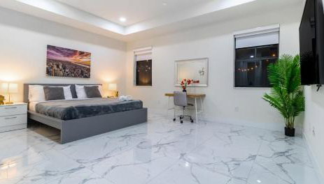 Tropical Villa wJacuzzi Big Terrace & Billiards - Foto 5