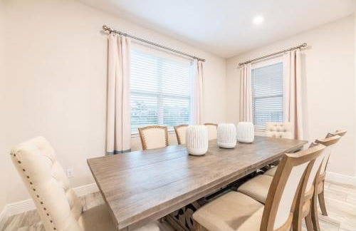 Chic Home With Private Pool, Game Room And Waterpark & Resort Access Near Disney At Encore Resorts Reunion - 320Au - Foto 4