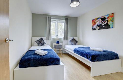 Modern Comfort, 2BR, Ensuite, Parking - Foto 51