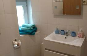 Ruhige Wohnung bei der Burg im OG1 - Foto 10