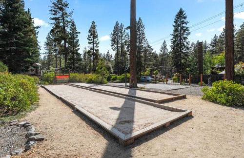 Tahoe City Retreat - For 8 - Foto 63