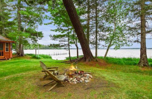 Big St Lodge on Big St Germain Lake - Foto 8