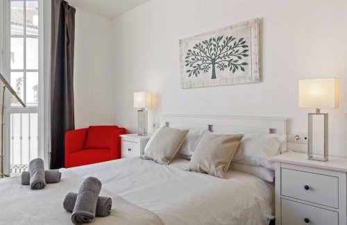 Spacious centre apartment in Málaga - Photo 1