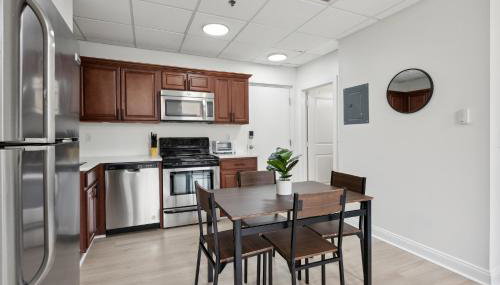 East 225 I Modern Studio in Downtown Rochester - Foto 3