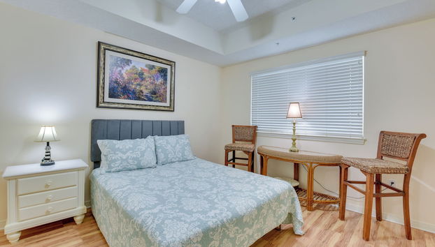 Sunny Fort Walton Beach Condo - Walk to Ocean - Photo 5, Interior