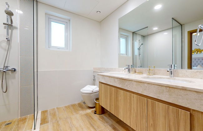 Primestay -3br Villa With Private Garden - Foto 14