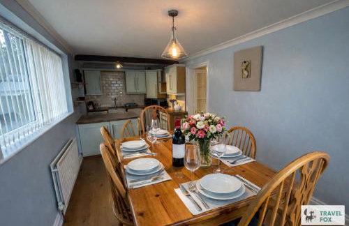 Smithy Bank Cottage - with free parking! - Foto 8