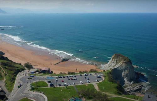 NUEVO DÚPLEX con TERRAZA cerca de PLAYA y METRO con PARKING PRIVADO - Foto 27