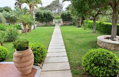 Elia Seaside Villa, Amazing 2-Story Eco Pool House! - Foto 9