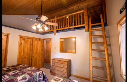 Island Park Hideaway -Bill's Island -Hot Tub -BBQ - Foto 4