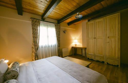 Cordon Hills-Forest house - Foto 11