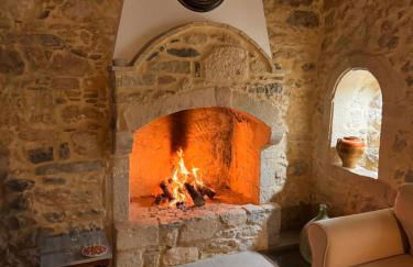 Hercules Traditional Houses - Photo 67