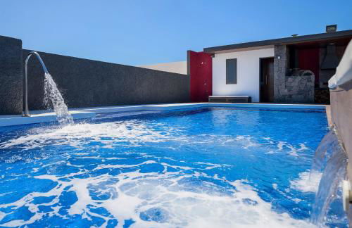 Luxury and Harmony House - Photo 41