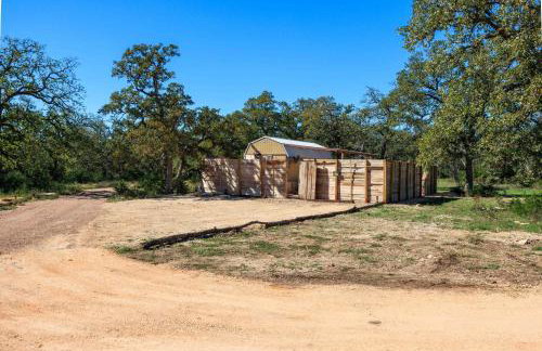Romantic Tiny Luxury Retreat w heated pool, sauna n outdoor shower in Wimberley 10 acres - Foto 51