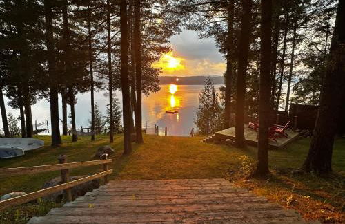 Well-appointed Adirondack cabin directly on 9-mile lake - Foto 24