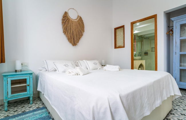 La Residencia Tarifa - Photo 33