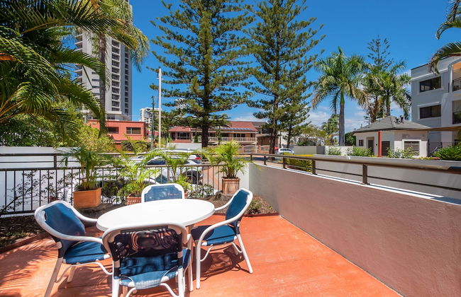 Burleigh on the Beach Holiday Apartments - Foto 42