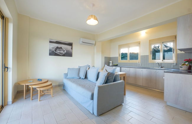 Hilltop Residences - Photo 18