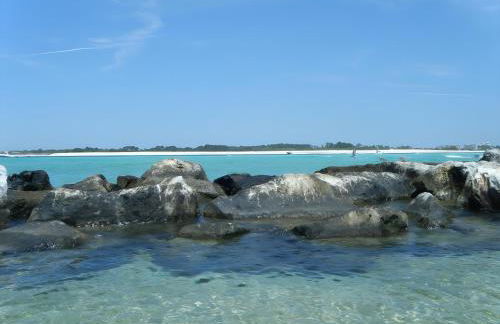 Sea Breeze House- 3 bd 2 ba 5 min walk to beach - Foto 36