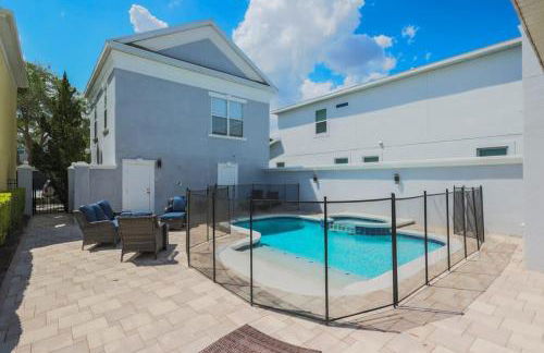 Luxurious Pool Home Overlooking Golf Course - Foto 52