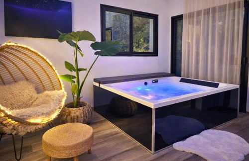 Suite jacuzzi privé neuf Les Charmettes - Foto 19