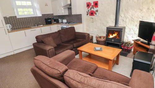 Stable Cottage - Photo 2