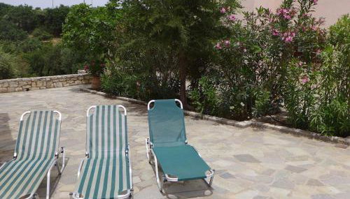 Villa in Axos with Pool near Panormo Beach - Foto 5, Garden