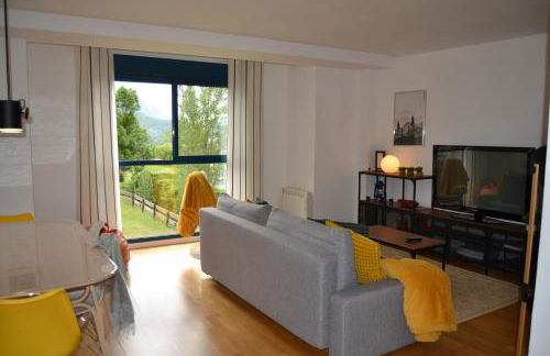 Ventanal de Saras Petfriendly Garaje Trastero y Chimenea - Arafita Apartamentos - Photo 40