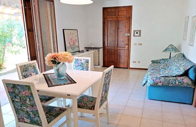 Lella Apartment Front Beach Garda Lake - Foto 20