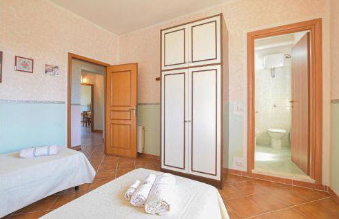 Nice Apartment In Villaurbana With Wifi - Foto 22