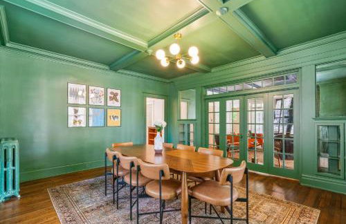 Pool Outdoor TV Fire Pit Game Room - Foto 15