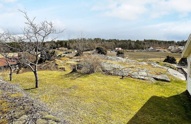 7 Person Holiday Home in Hjalteby - Photo 22