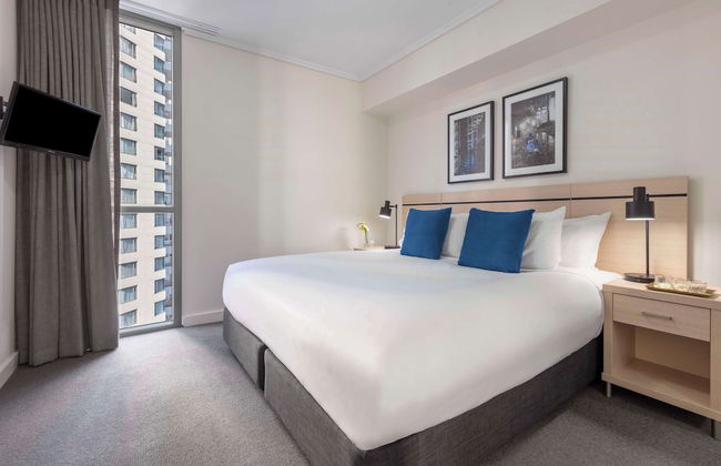 Oaks Brisbane Festival Suites - Photo 34